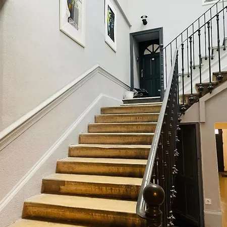 Le Prestige De La Mairie Daire